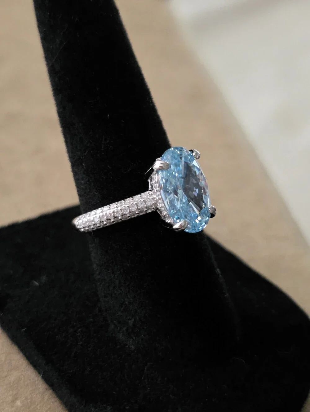 Solid 925 Sterling Silver 4.5 CT Oval Lab Grown Aquamarine Ring Size 6